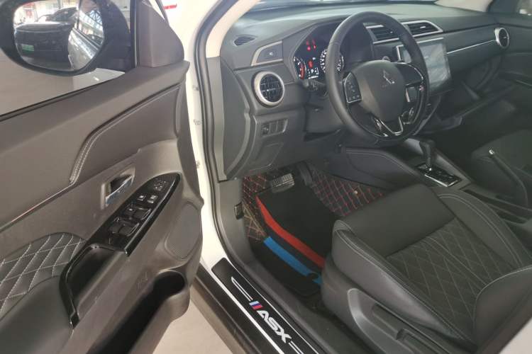 Used Mitsubishi ASX 2020 2.0L CVT Smart Edition
