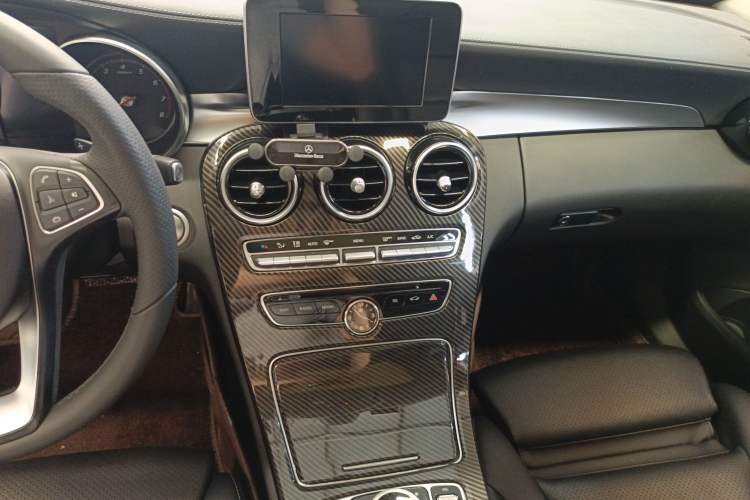 Used Mercedes-Benz C-Class 2016 C 200 L Sport Edition
