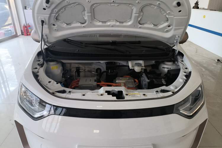 Used SOL E10X 2023 Anniversary Edition 306km Lavender 30kW
