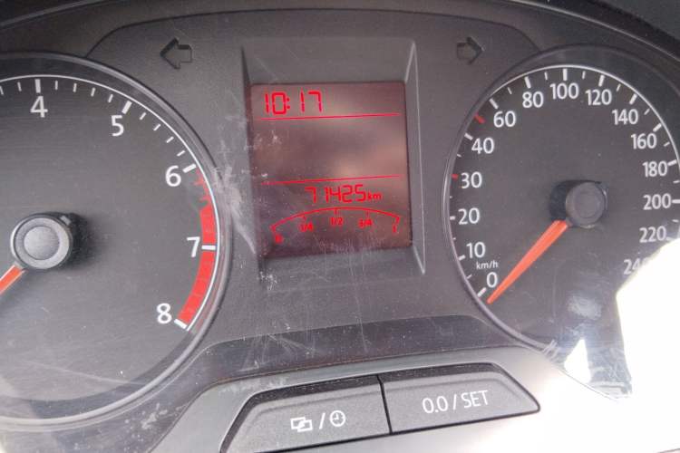 Used Volkswagen Santana 2015 1.4L Manual Fashion Edition
