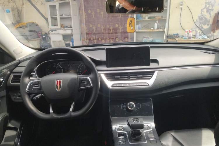 Used Hongqi H5 2022 Classic Model Facelift 1.5T DCT Qiyun Edition
