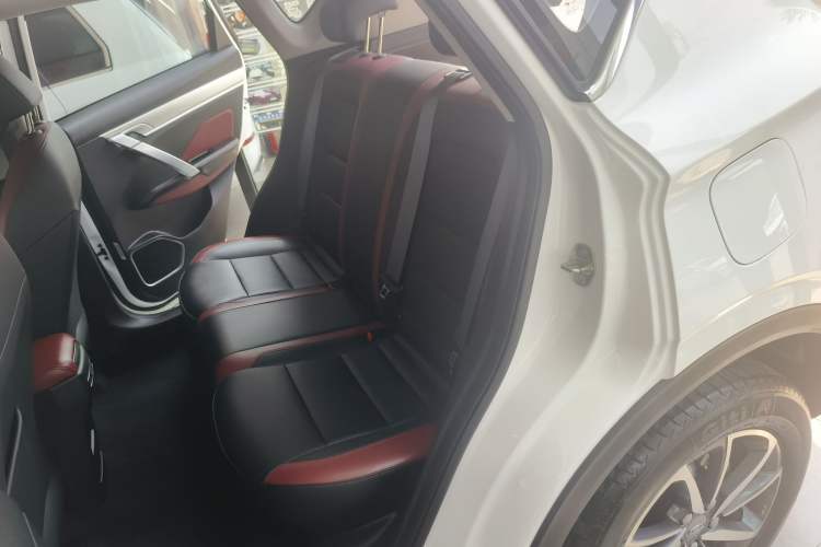 Used Geely Auto Coolray 2020 Facelift 240T DCT Hunter
