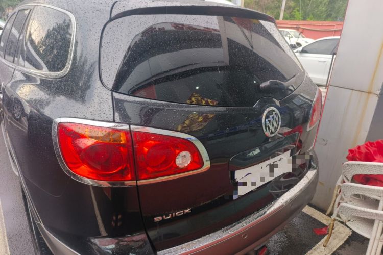 Used Buick Enclave 2013 3.6L Two-Wheel-Drive Elegance Edition
