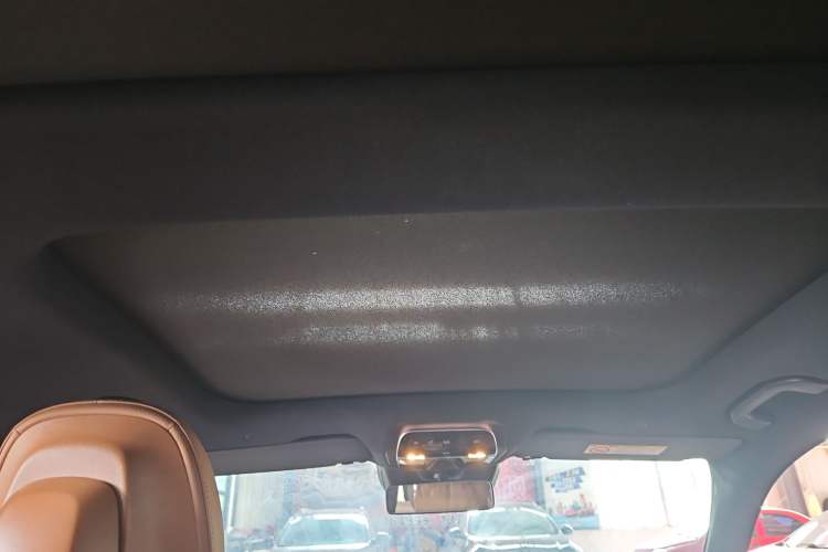 Used Mercedes-Benz E-Class 2024 Facelift E 300 L Luxury Edition
