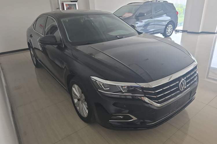 Used Volkswagen Passat 2019 330TSI Elite Edition China VI
