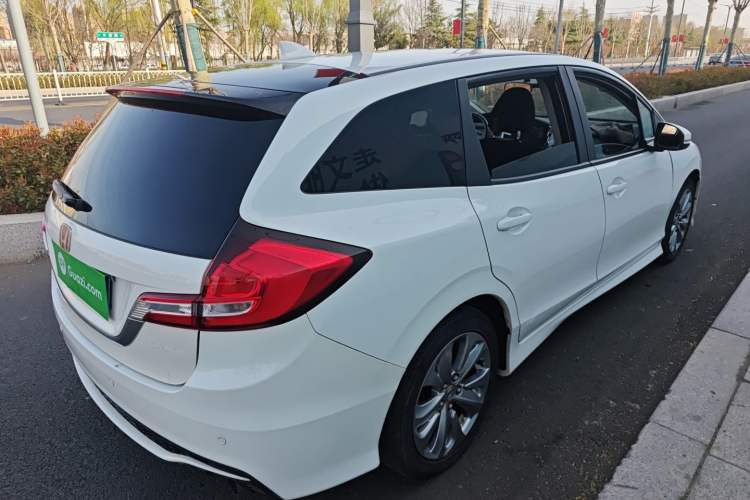 Used Honda Jade 2017 1.8L Automatic Classic Edition 5 seats