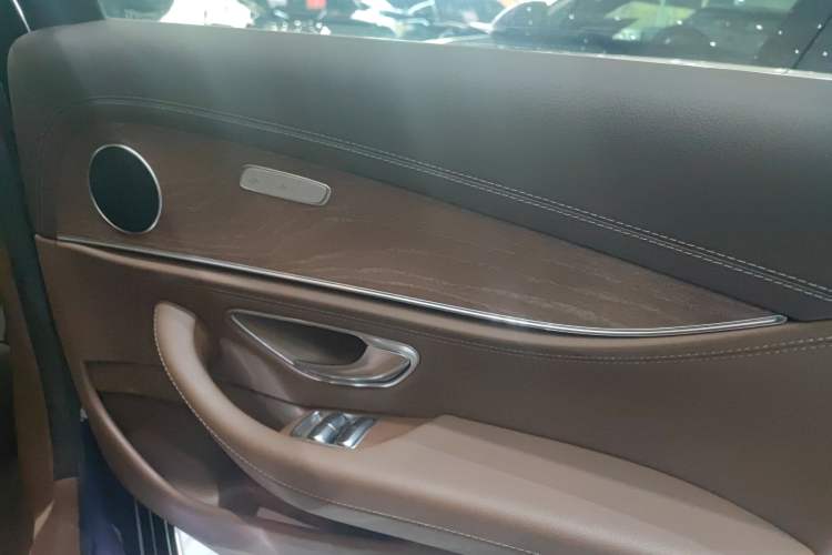 Used Mercedes-Benz E-Class 2021 E 300 L Stylish Model
