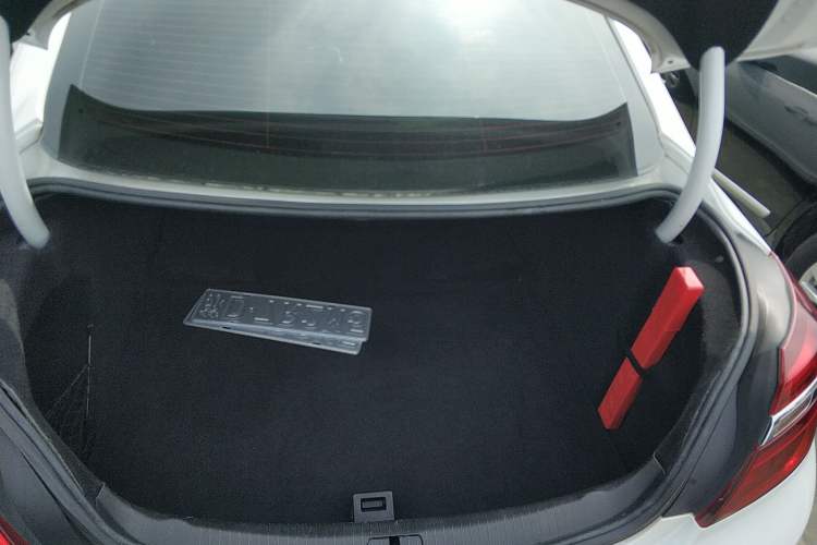 Used Buick Regal 2014 1.6T Fashionable Tech Edition
