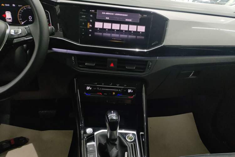 Used Volkswagen Tayron 2022 330TSI Two-Wheel Drive Luxury Smart Connectivity Version
