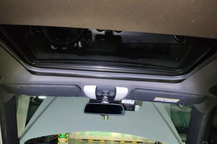 Used Mercedes-Benz GLK-Class 2015 GLK 260 4MATIC Fashion Edition Ultimate Version