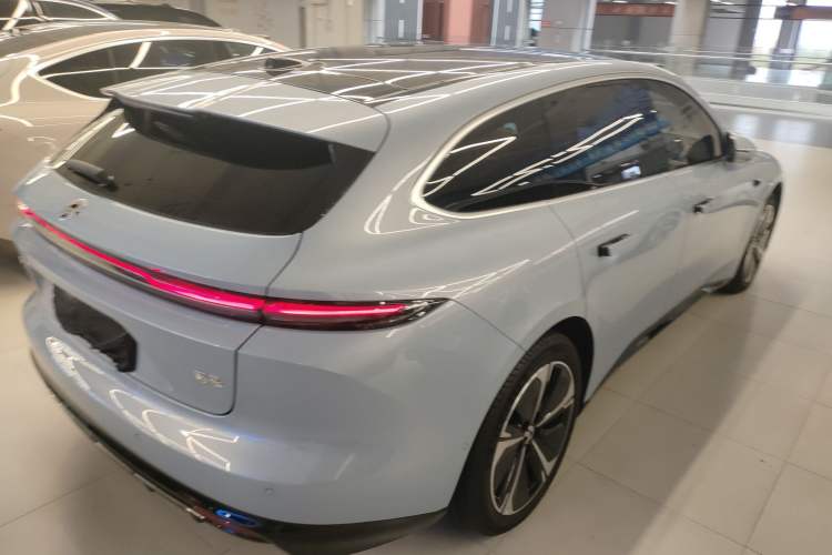 Used Nio ET5T 2025 75 kWh Touring