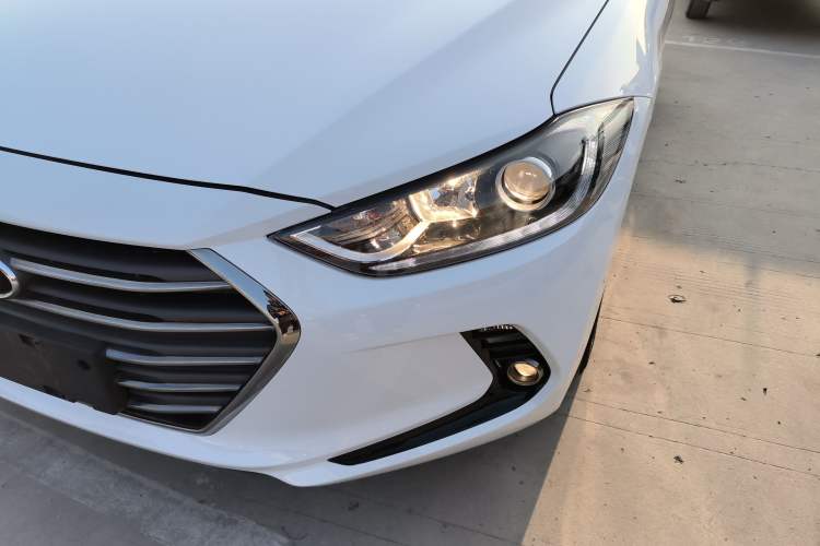 Used Hyundai Elantra 2016 1.6L Automatic ZhiXuan – Elite Version