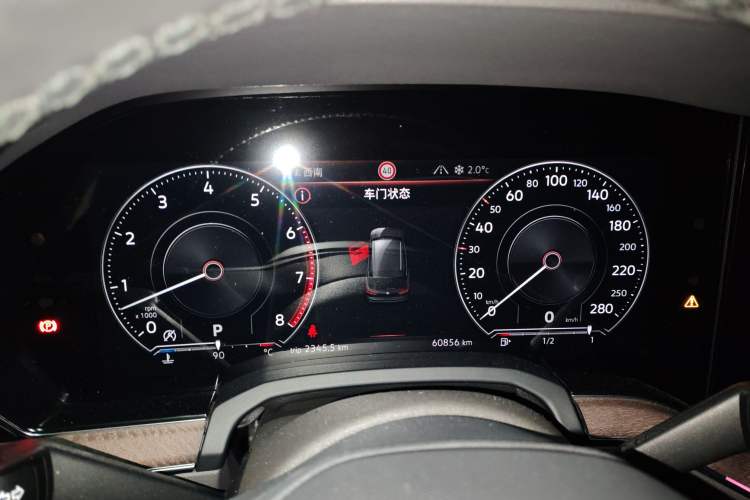 Used Volkswagen Touareg 2022 3.0 TSI Luxury Edition Black Diamond Sport Package