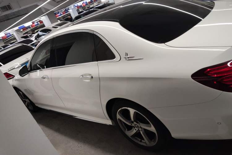 Used Mercedes-Benz E-Class 2019 E 300 L Sport Luxury Edition
