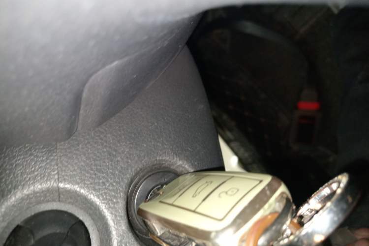 Used Volkswagen Polo 2016 1.6L Automatic Comfort Model