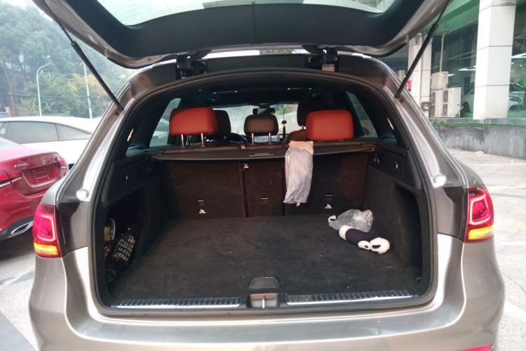 Used Mercedes-Benz GLC 2020 GLC 260 L 4MATIC Luxury Model