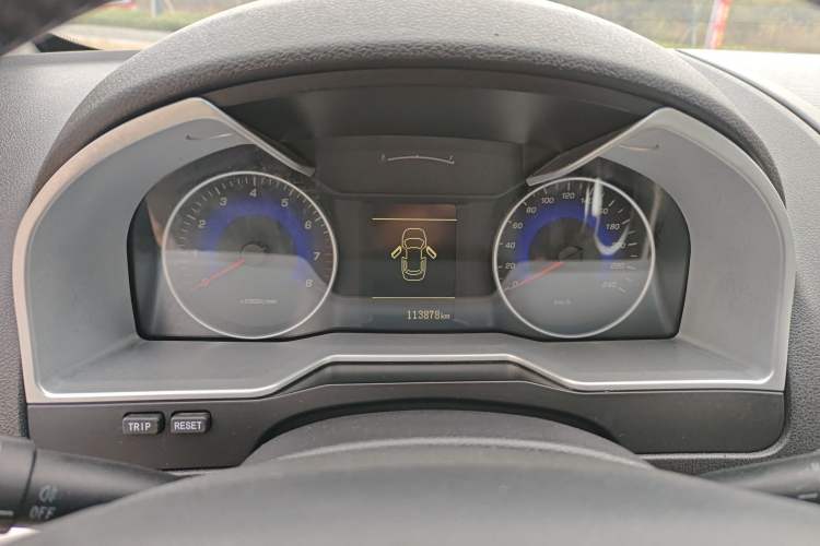 Used Geely Auto Emgrand 2014 Sedan 1.5L CVT Elite Model
