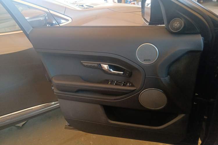 Used Land Rover Range Rover Evoque 2014 2.0T 5-Door YAOZHEN Edition
