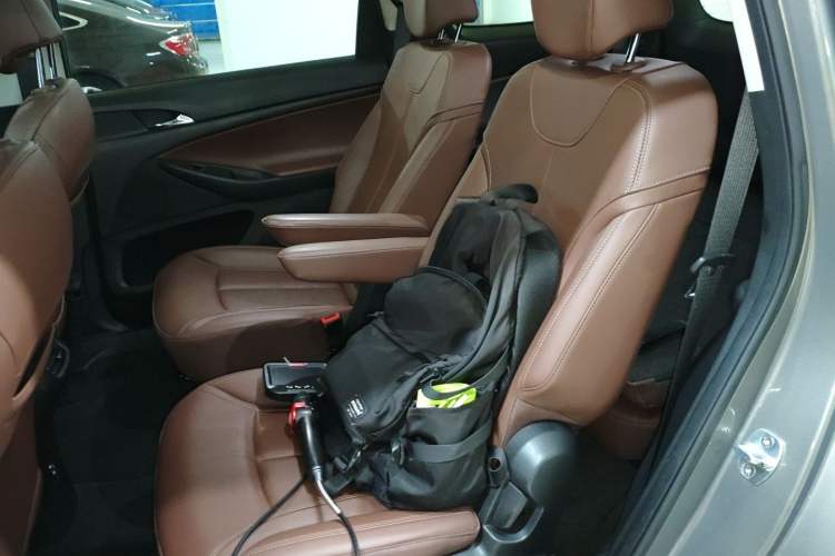 Used Buick GL6 2018 18T 6-Seater Prestige Model