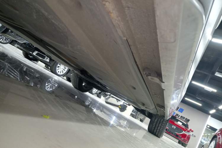 Used Volkswagen Touran 2018 Volkswagen Touran L 280TSI DSG Boundary Edition 7 Seats China VI Standard
