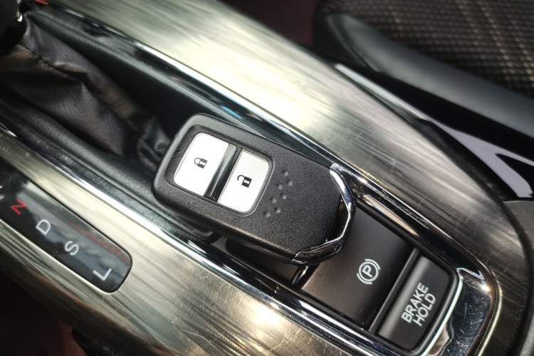 Used Honda XR-V 2017 1.8L EXi CVT Comfort Version
