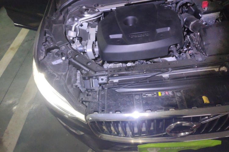 Used Volvo XC60 2021 T5 4x4 Smart Luxury Edition