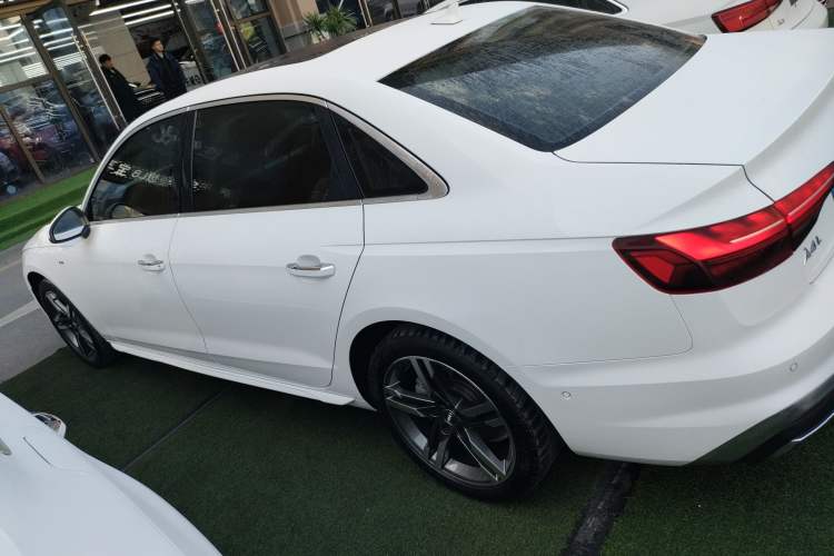 Used Audi A4L 2020 40 TFSI Fashion Dynamic Model
