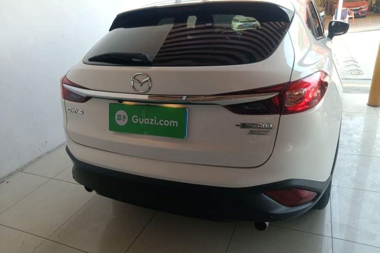 Used Mazda CX-4 2018 2.0L Automatic Two-Wheel Drive Blue Sky Dynamic Version China VI Standard
