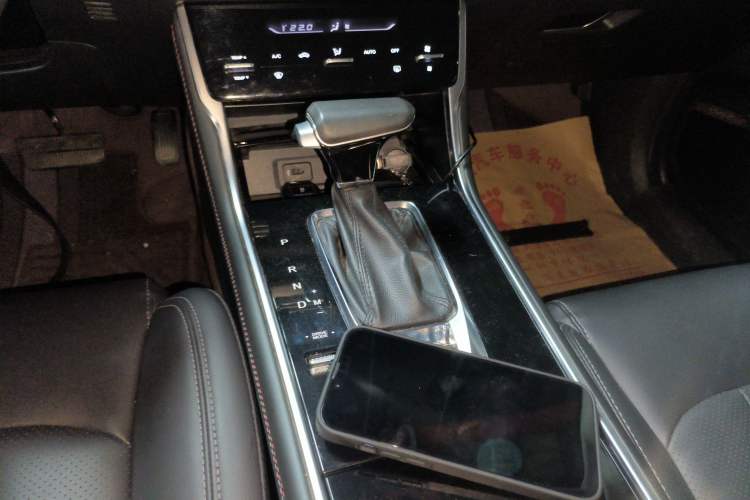 Used Changan CS75 2020 280T DCT Luxury Model China VI Standard
