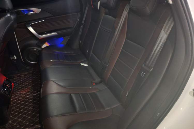 Used Wey VV5 2021 1.5T Two-Wheel Drive Smart Pioneer
