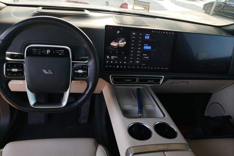 Used Li Auto L9 2022 Max model
