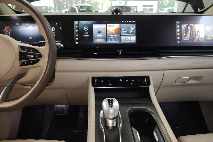 Used VOYAH Dream 2022 Low-Carbon Edition Home
