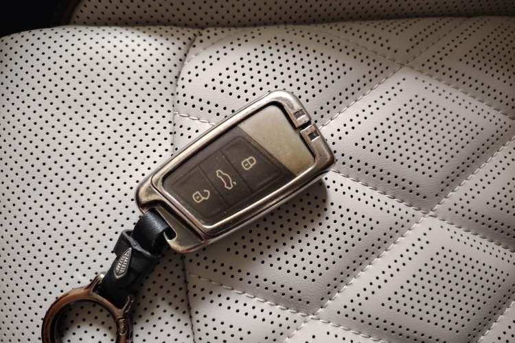 Used Volkswagen Magotan 2023 2 Million Units Commemorative Edition 330TSI DSG Luxury Version
