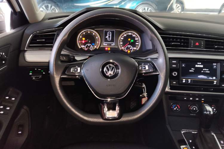 Used Volkswagen Lamando 2021 230TSI DSG Fashion Edition
