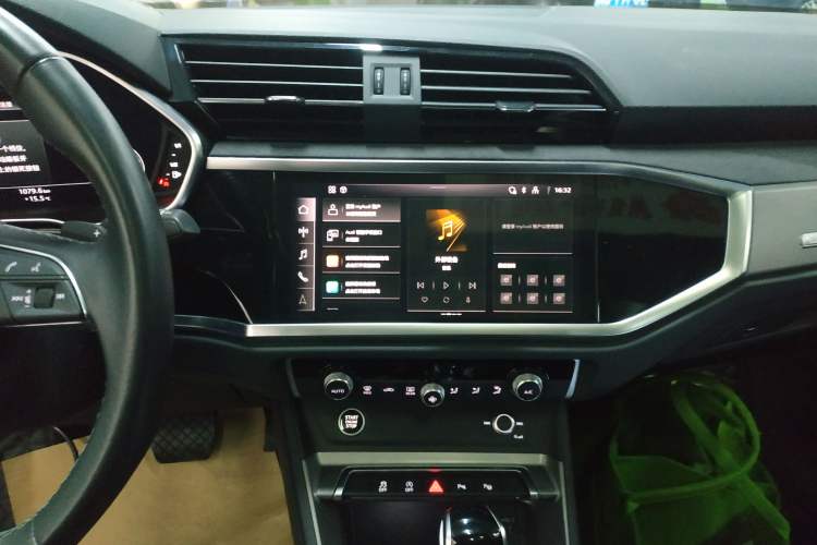 Used Audi Q3 2023 35 TFSI Fashion Dynamic Model (1.5T)
