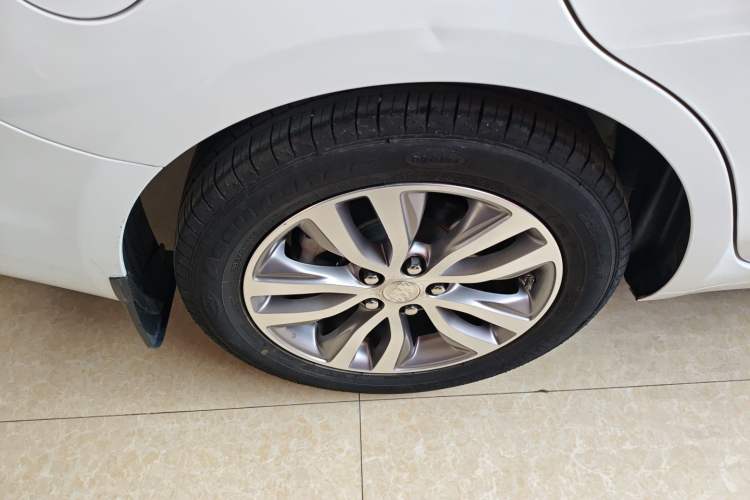 Used Buick GT 2019 18T Automatic Connected Elite Model China VI Standard