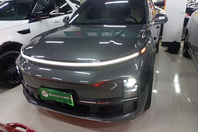 Used Li Auto L8 2023 Pro Model
