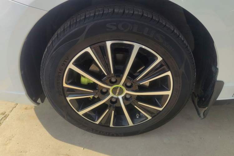 Used Roewe i5 2021 Revised Version 1.5L CVT Diamond Edition