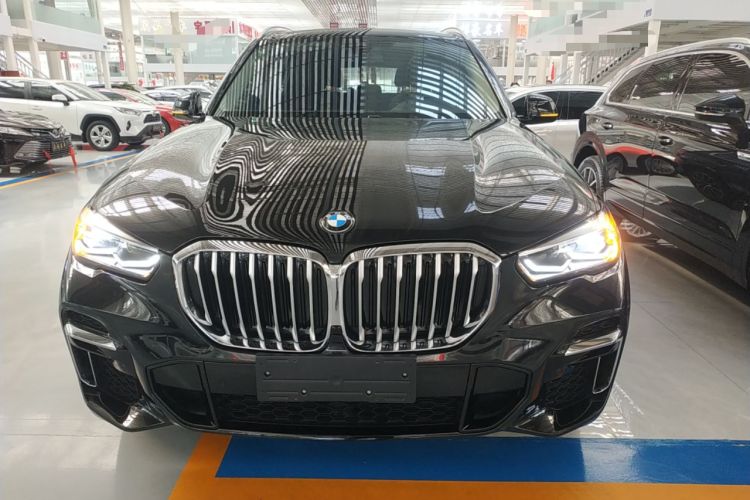 Used BMW X5 2022 xDrive 30Li M Sport Package
