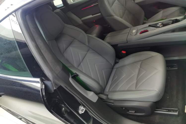 Used Zeekr 001 2023 WE Edition 100 kWh
