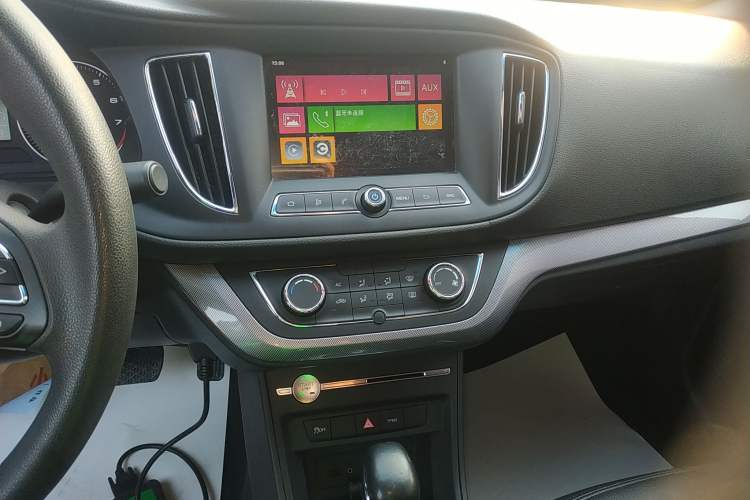 Used Roewe 360 2018 PLUS 1.5L Automatic Luxury Edition
