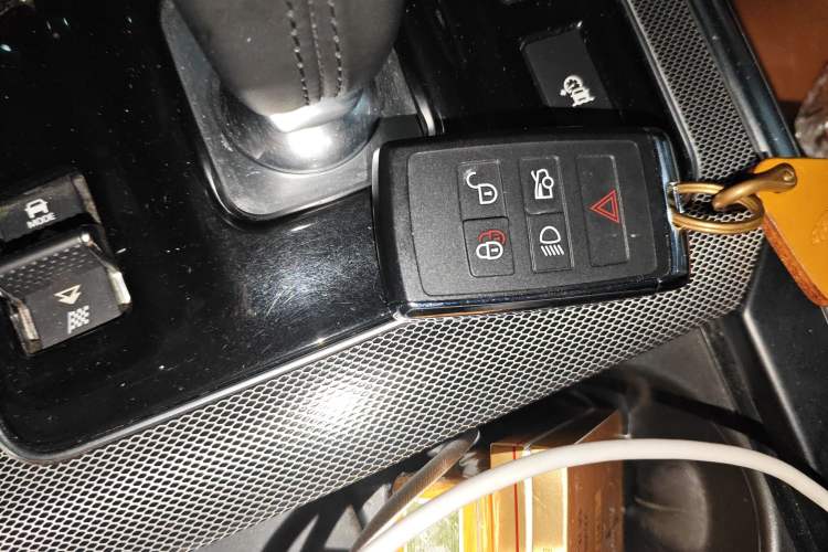 Used Jaguar XEL 2020 2.0T 200 PS R-DYNAMIC S Advanced Sport Edition
