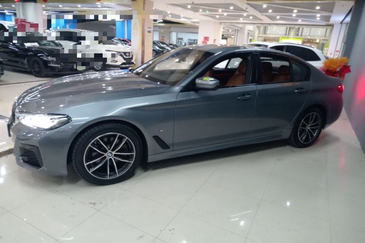 Used BMW 5 Series 2022 525i M Sport Package
