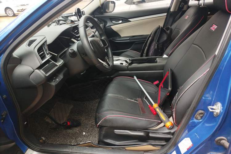 Used Honda Civic 2016 220TURBO CVT Luxury Edition
