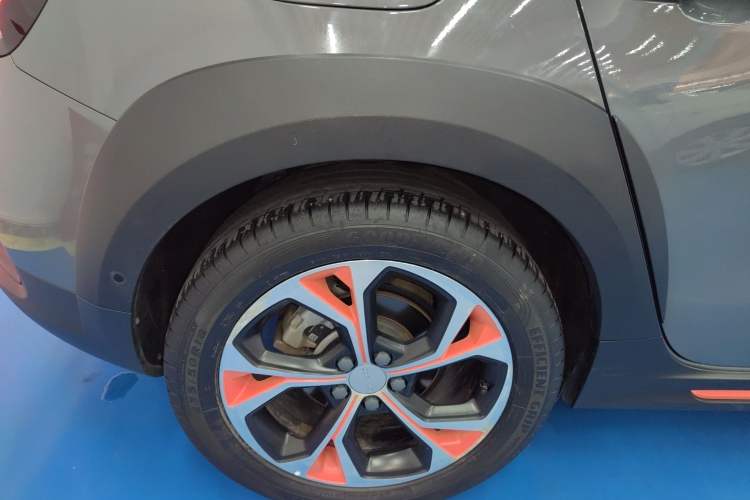 Used Lynk & Co 02 2018 1.5T DCT Two-Wheel Drive Zhaopu Version China V Standard
