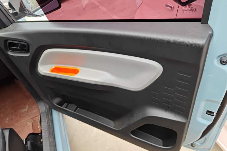 Used Wuling Hongguang MINIEV 2020 Freedom Version Lithium Iron Phosphate
