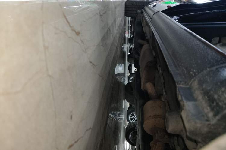 Used Mercedes-Benz V-Class 2021 V 260 Avantgarde Edition
