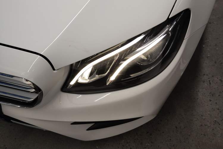 Used Mercedes-Benz E-Class 2019 E 300 L Sport Luxury Edition
