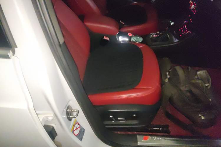 Used Audi Q3 2017 30 TFSI Fashion Model
