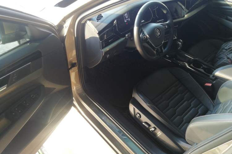 Used Volkswagen Passat 2020 330TSI Elite Edition China VI